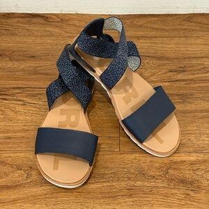 Sorel Ella II Navy Blue Flat Sandals Size 8